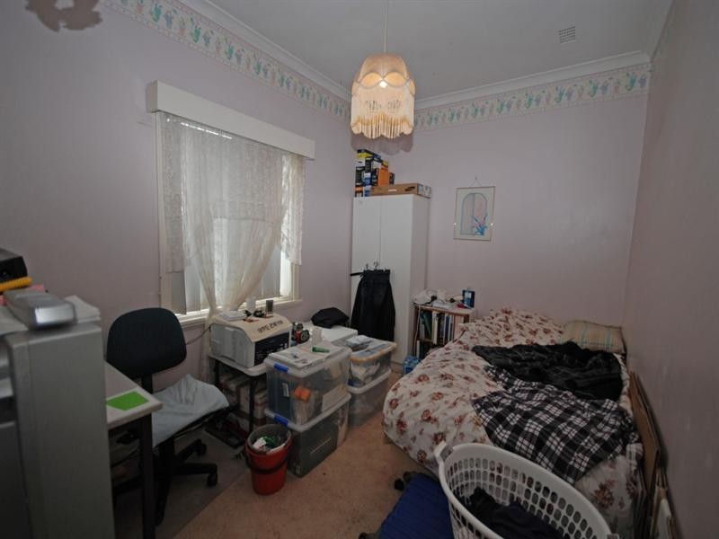 12 Burns Street, Narrogin WA 6312