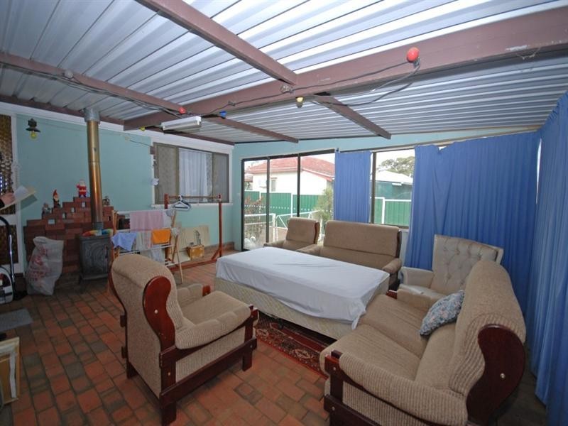 12 Burns Street, Narrogin WA 6312