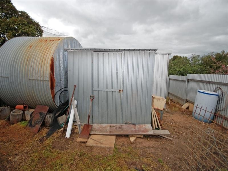 12 Burns Street, Narrogin WA 6312