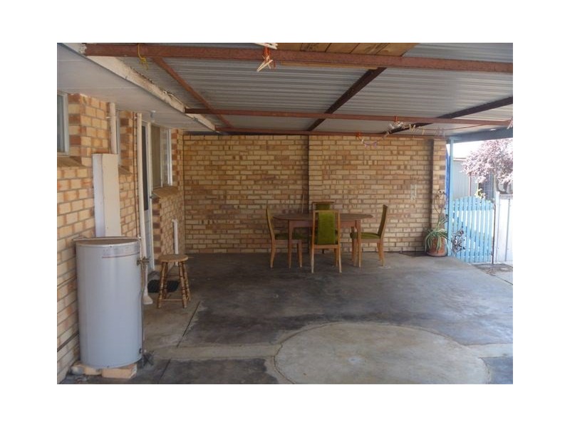 5 Dellar Street, Narrogin WA 6312