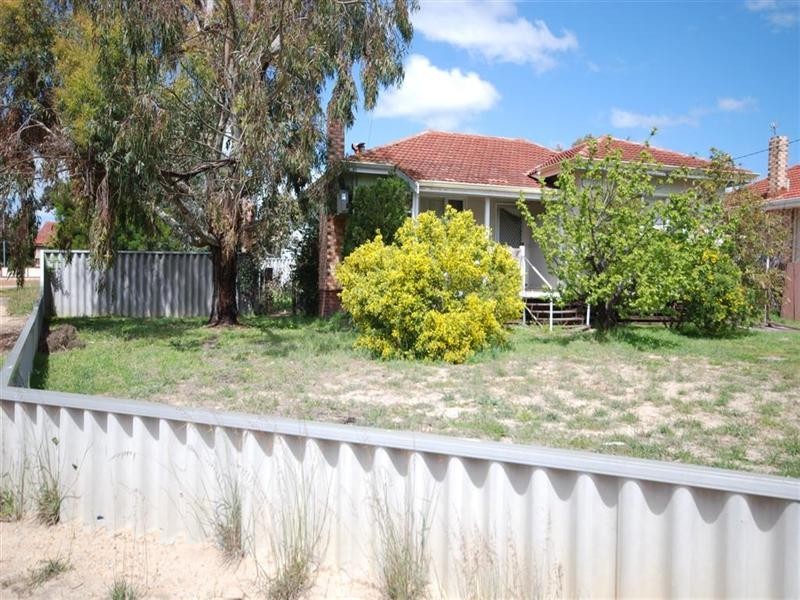 1 Ashworth Crescent, Narrogin WA 6312