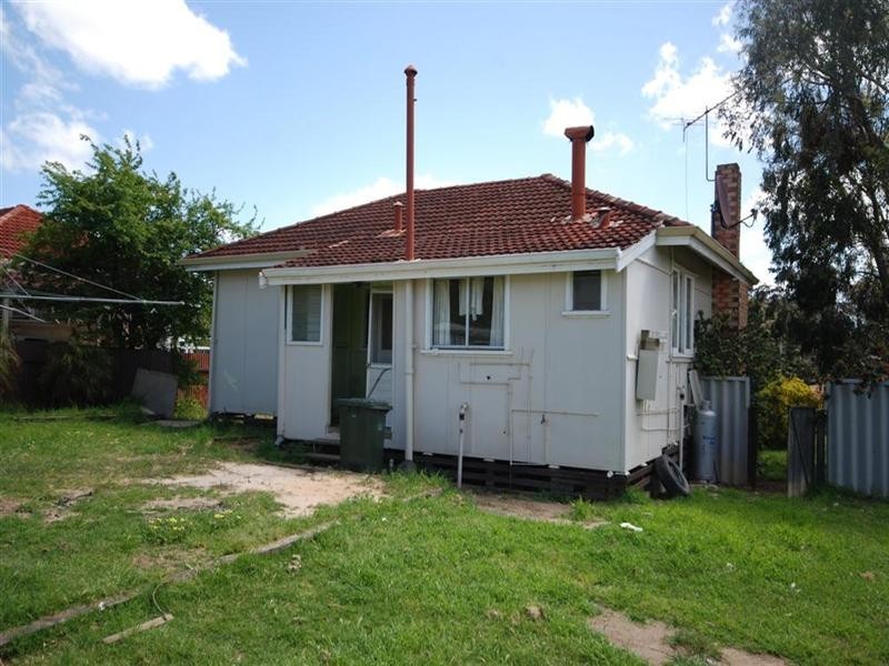 1 Ashworth Crescent, Narrogin WA 6312