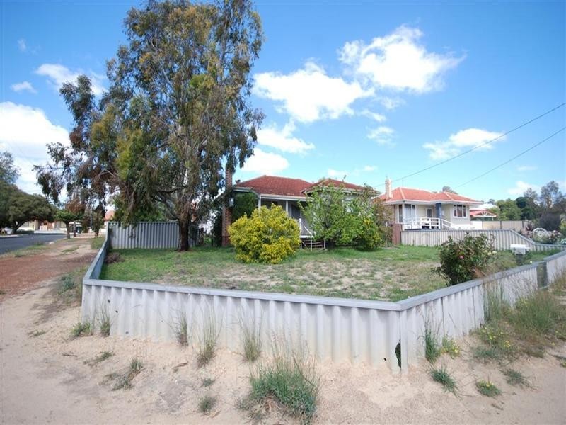 1 Ashworth Crescent, Narrogin WA 6312