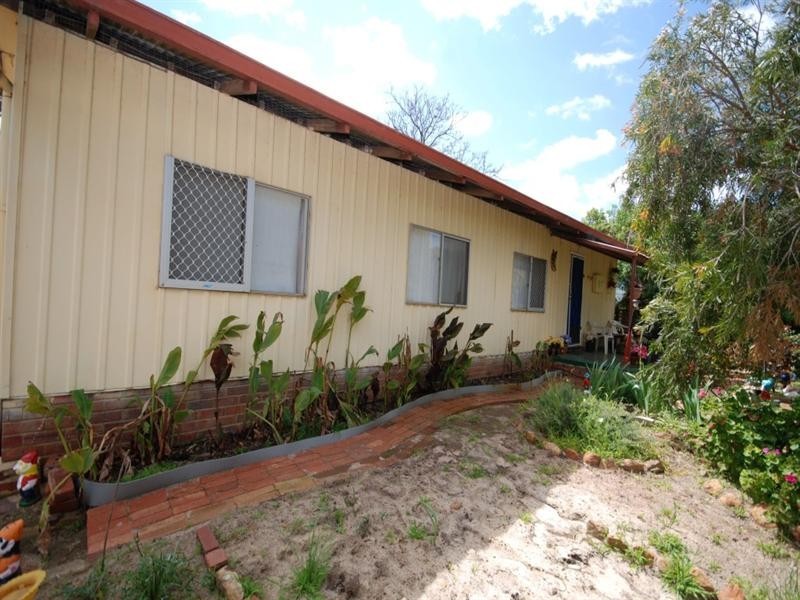 87 Herald Street, Narrogin WA 6312