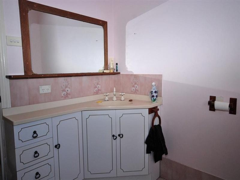 34 Butler Street, Narrogin WA 6312