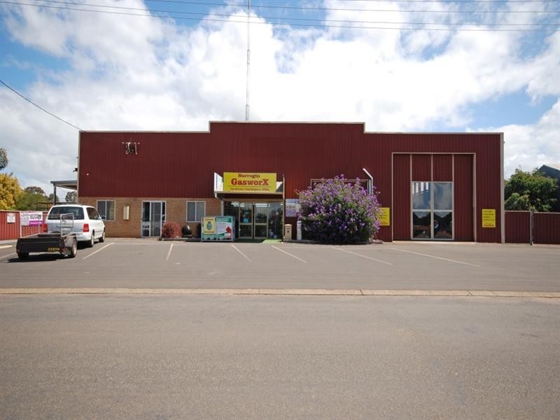 24-26 Fairway Street, Narrogin WA 6312