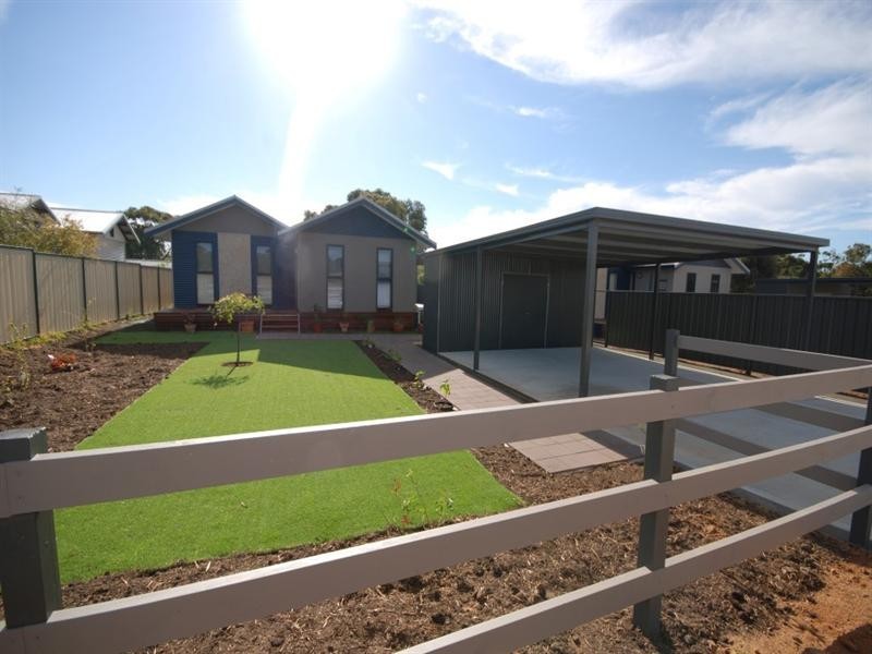 17C Fox Street, Narrogin WA 6312