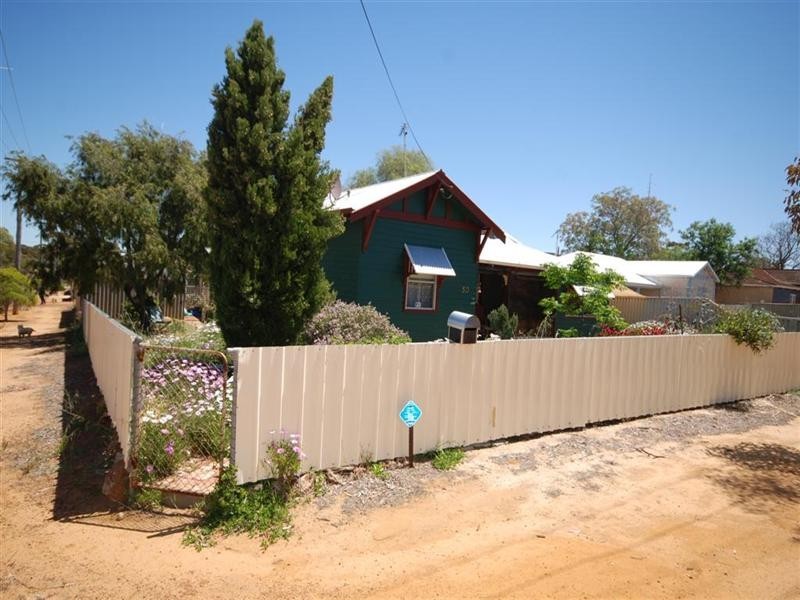 50 Goyder Street, Corrigin WA 6375