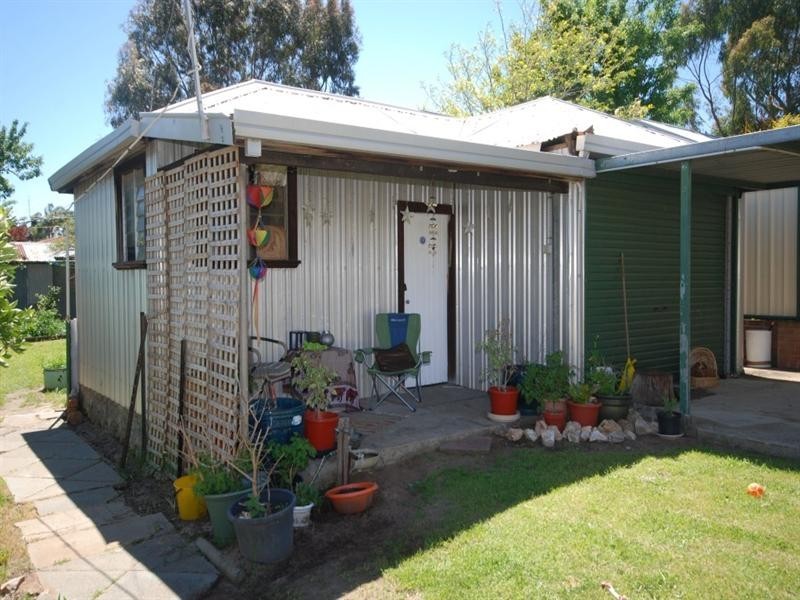 27A Homer Street, Narrogin WA 6312