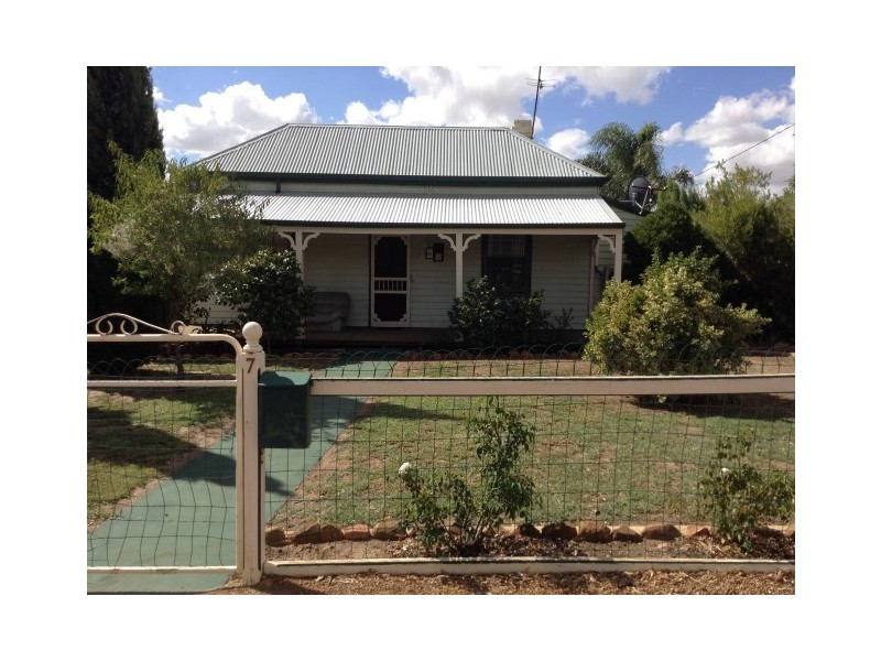 7 Kipling Street, Narrogin WA 6312