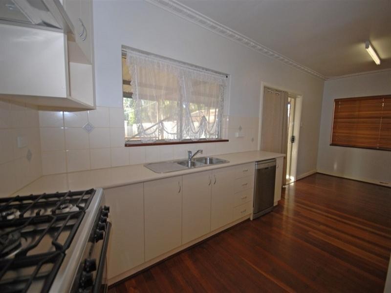 65 Doney Street, Narrogin WA 6312