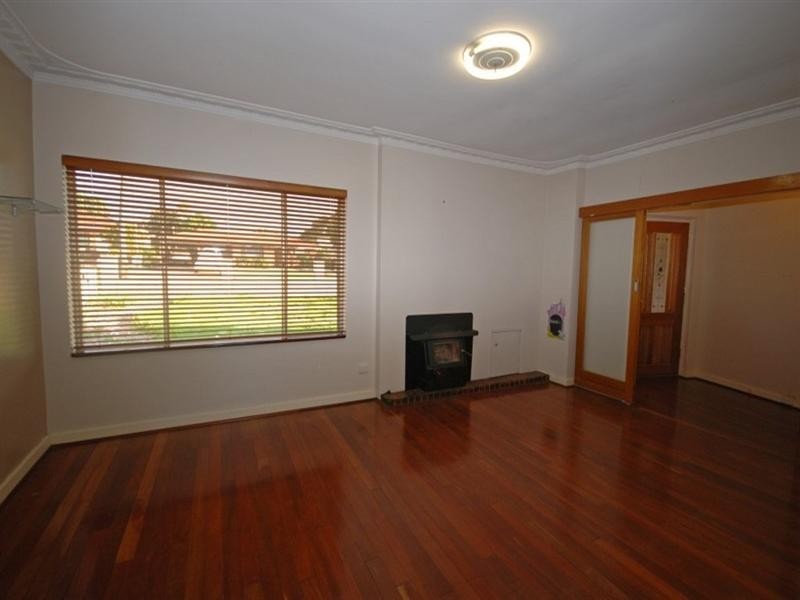 65 Doney Street, Narrogin WA 6312