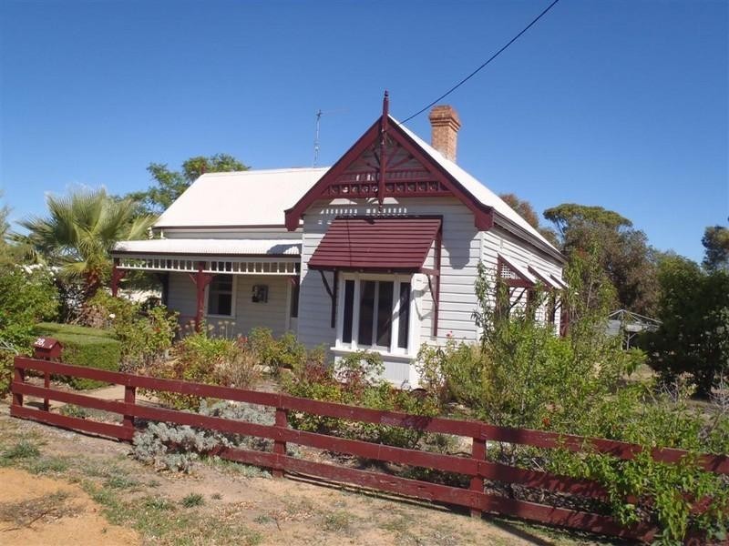 28 Raglan Street, Pingelly WA 6308