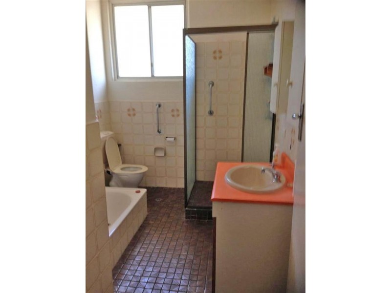 80 Brookton Highway, Brookton WA 6306