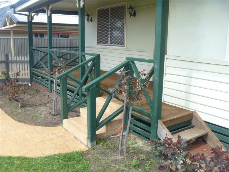 59 CLAYTON Road, Narrogin WA 6312