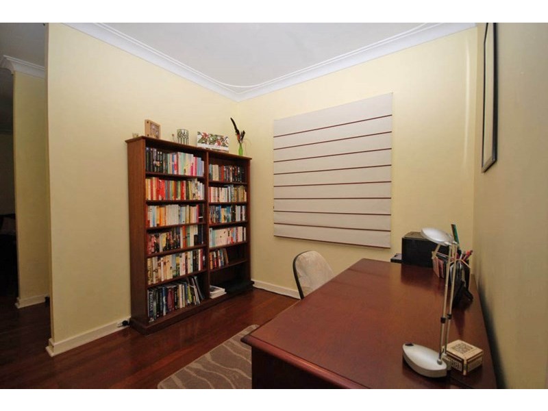 13 Lock Street, Narrogin WA 6312