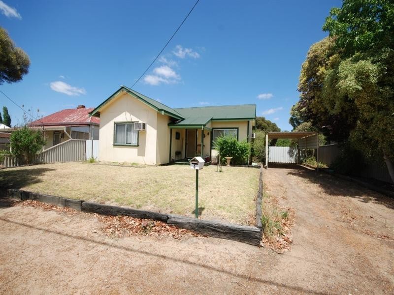 4 Johnston Street, Wagin WA 6315