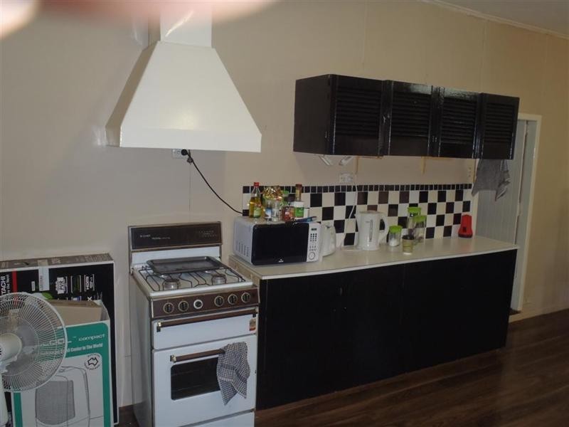 14 Campbell Street, Corrigin WA 6375