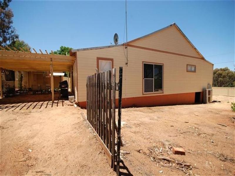 85 Herald Street, Narrogin WA 6312
