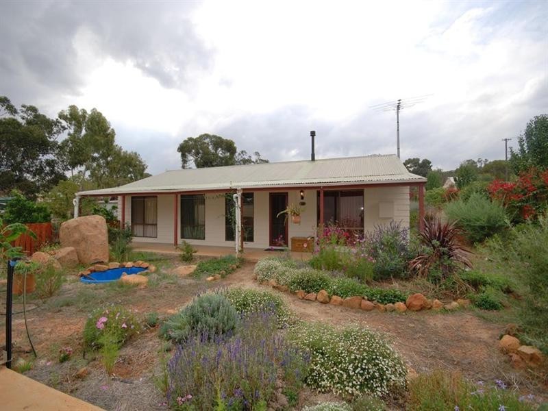 80 Herald Street, Narrogin WA 6312