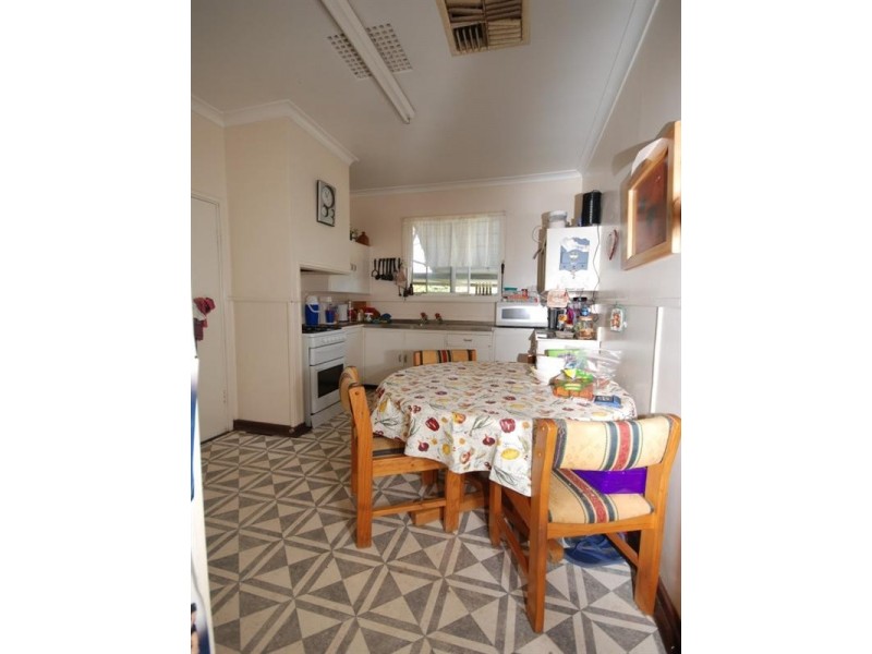 42 Bannister Street, Narrogin WA 6312