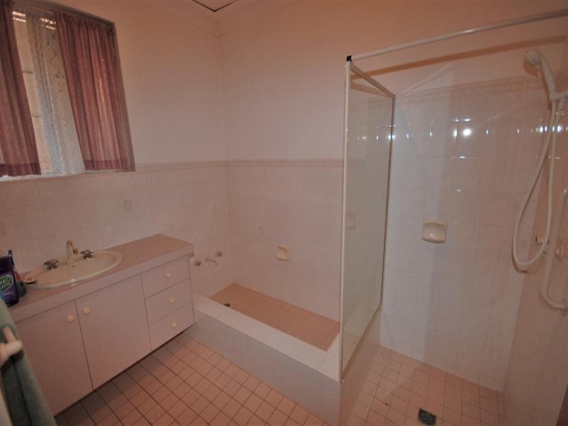 37 Falcon Street, Narrogin WA 6312