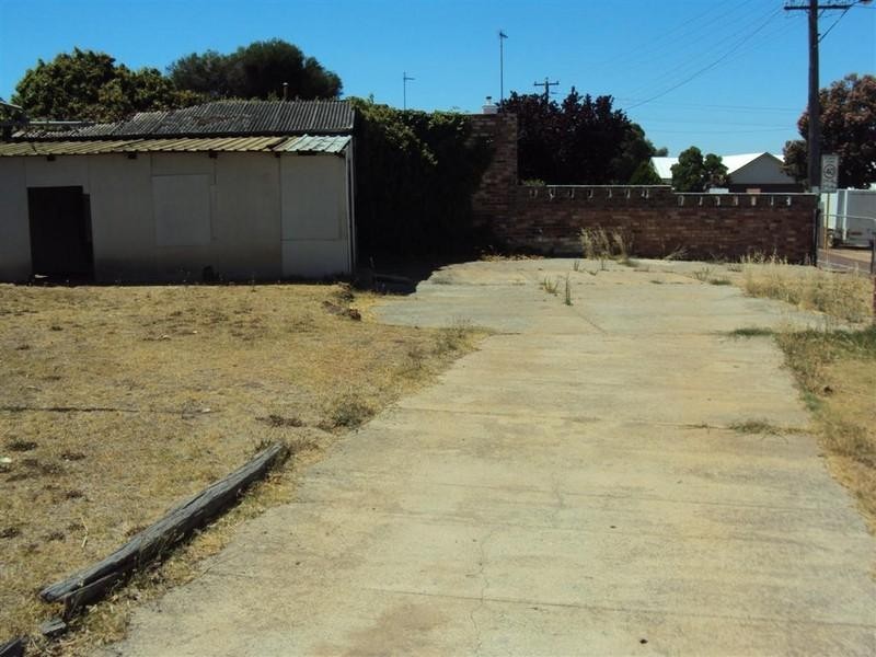 34 falcon Street, Narrogin WA 6312