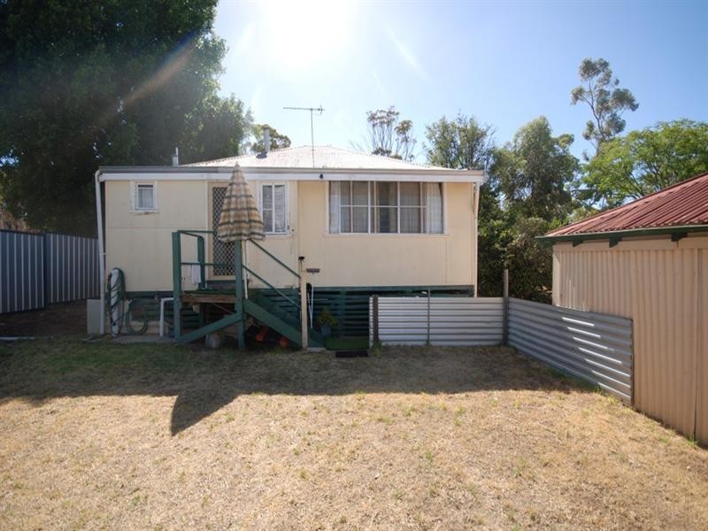 32 Butler Street, Narrogin WA 6312