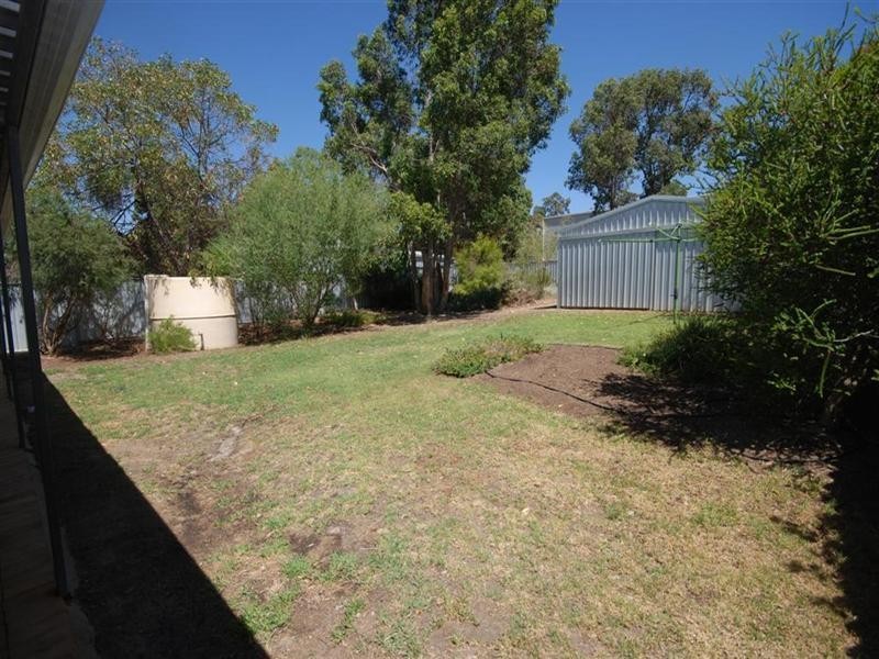 55 Hough Street, Narrogin WA 6312