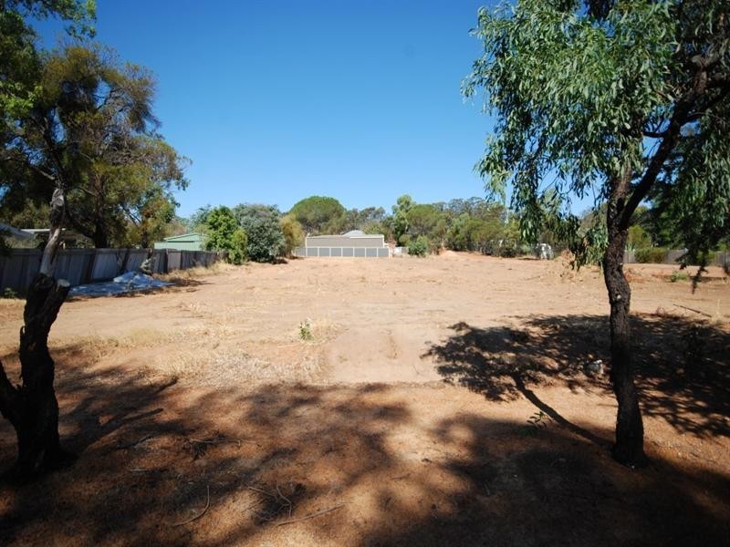 27 Argus Street, Narrogin WA 6312