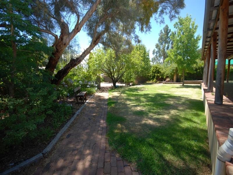 2 Harper Street, Narrogin WA 6312