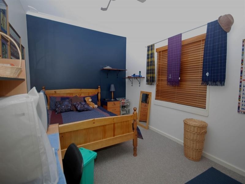 65 Ensign Street, Narrogin WA 6312