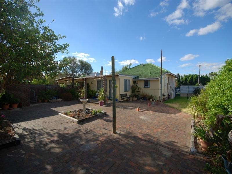 65 Ensign Street, Narrogin WA 6312