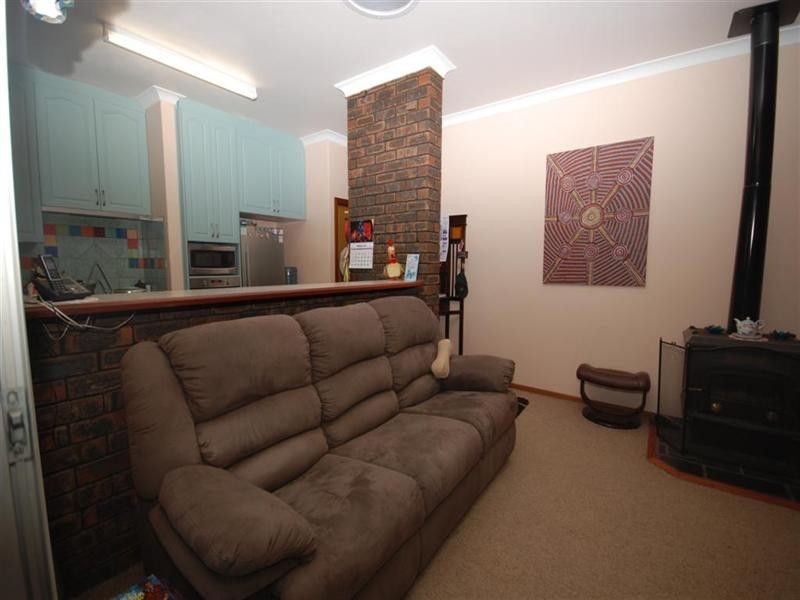 2 Hough Street, Narrogin WA 6312