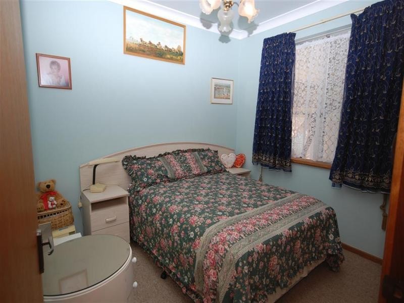 2 Hough Street, Narrogin WA 6312