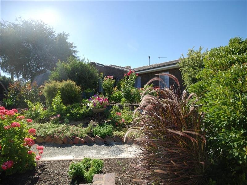 2 Hough Street, Narrogin WA 6312