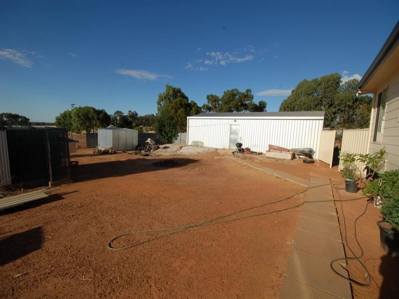 126 Cuballing Street, Cuballing WA 6311