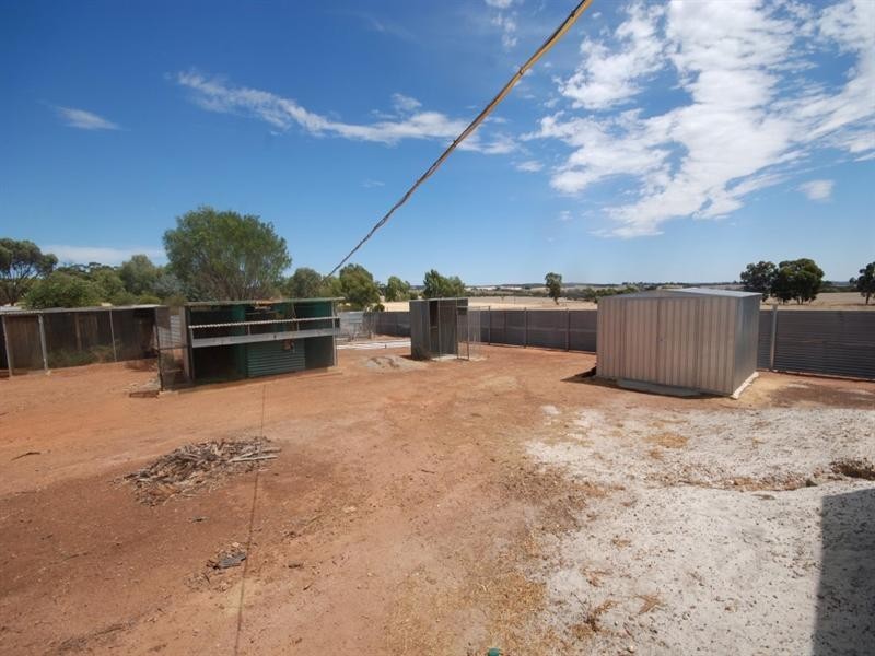 126 Cuballing Street, Cuballing WA 6311