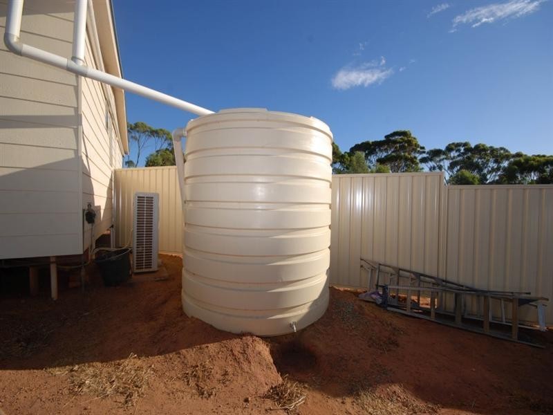 126 Cuballing Street, Cuballing WA 6311