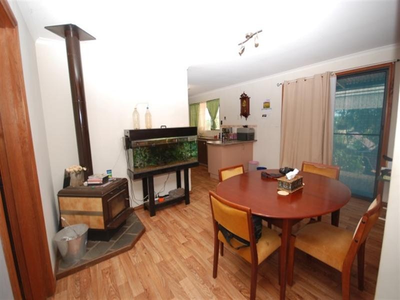 65 Russell Street, Cuballing WA 6311