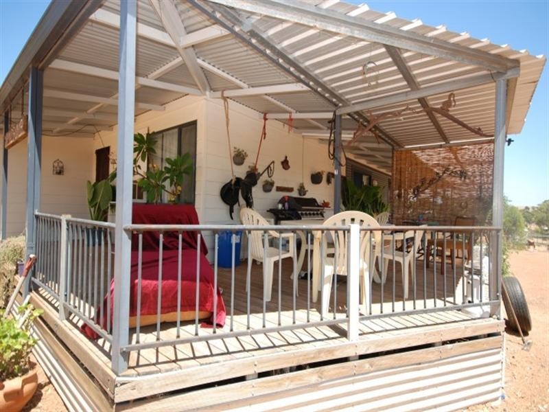 65 Russell Street, Cuballing WA 6311