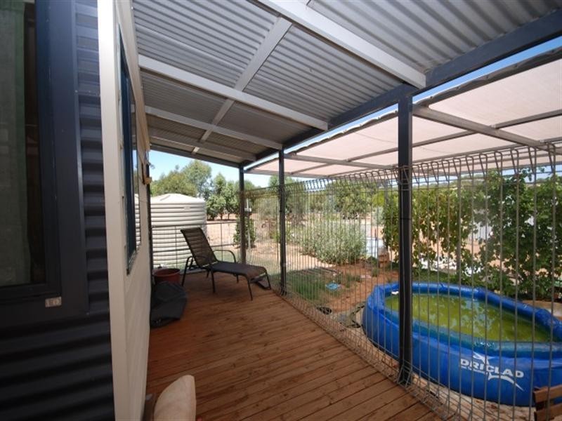 65 Russell Street, Cuballing WA 6311