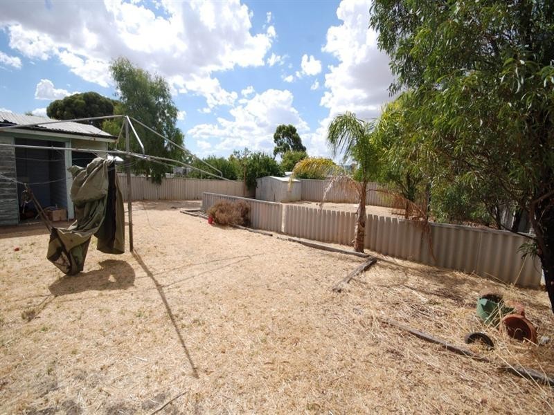 75 Fox Street, Narrogin WA 6312