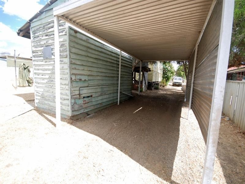 75 Fox Street, Narrogin WA 6312