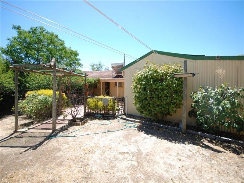32 Northwood Street, Narrogin WA 6312