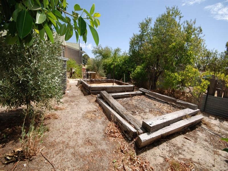 65 Williams Road, Narrogin WA 6312