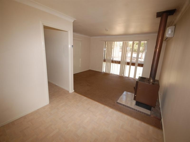 35 Fox Street, Narrogin WA 6312