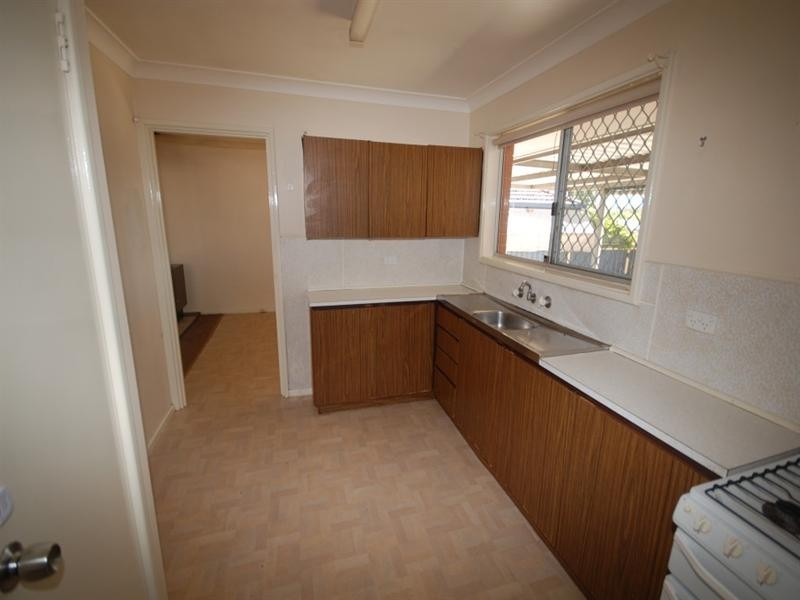 35 Fox Street, Narrogin WA 6312