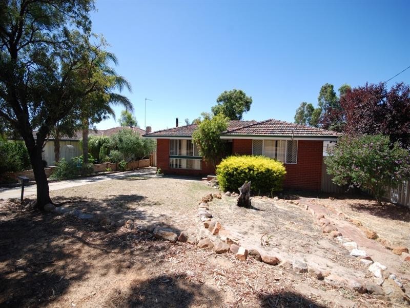 35 Fox Street, Narrogin WA 6312