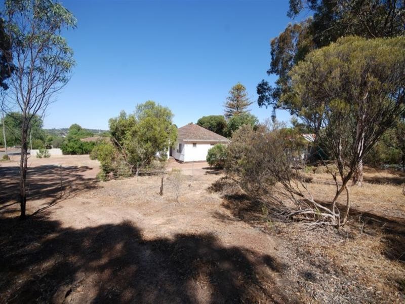 27 Lock Street, Narrogin WA 6312